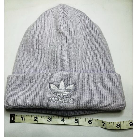 ADIDAS WOMENS LAVENDER Trefoil Logo Knit Cuffed Beanie Cap Hat NWT - Picture 3 of 5